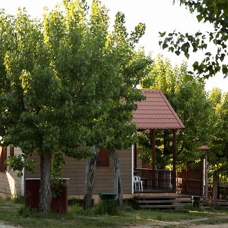Bungalows Y Mobil Homes Camping Regio Santa Marta de Tormes Exterior photo