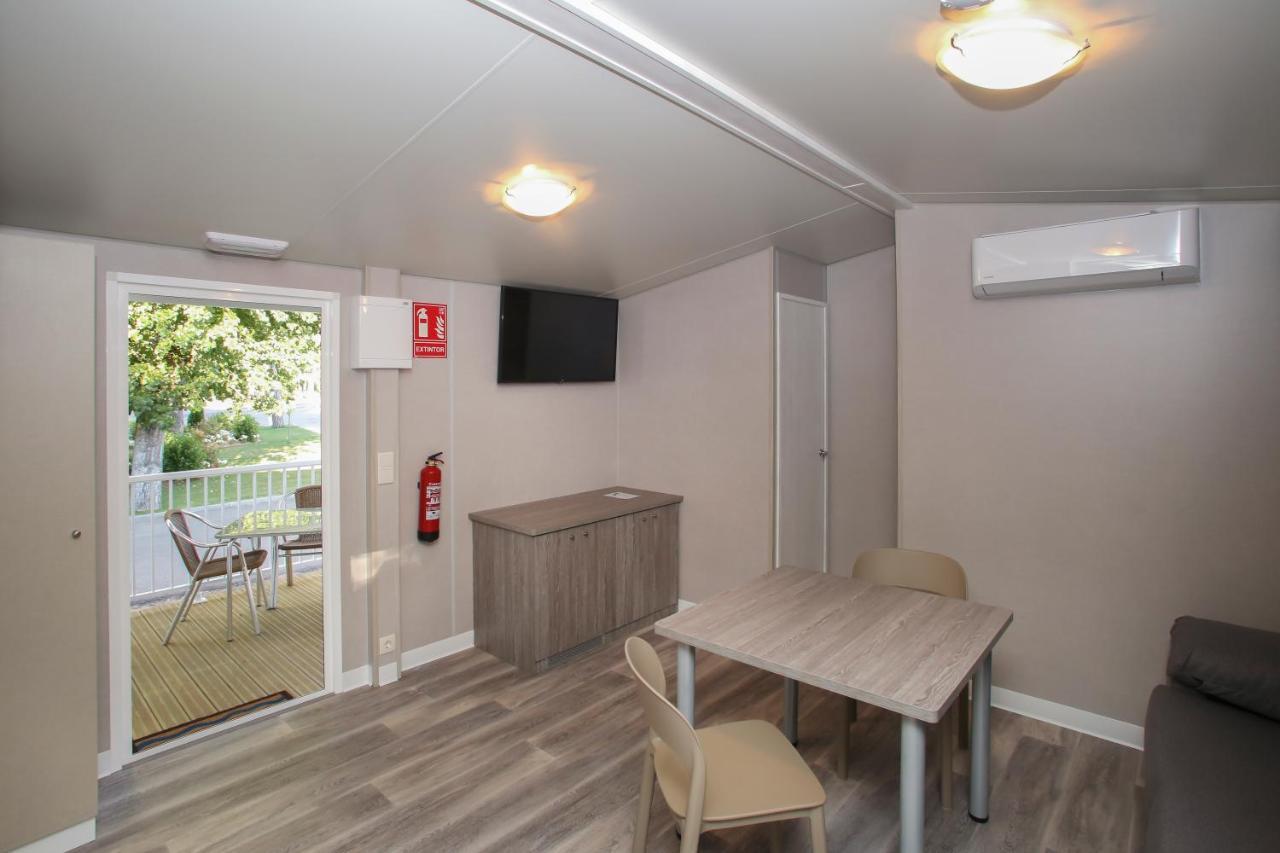 Bungalows Y Mobil Homes Camping Regio Santa Marta de Tormes Exterior photo