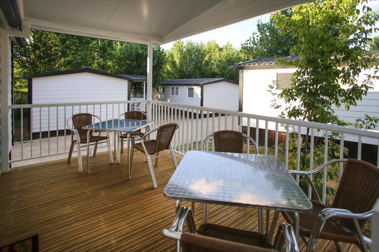 Bungalows Y Mobil Homes Camping Regio Santa Marta de Tormes Exterior photo